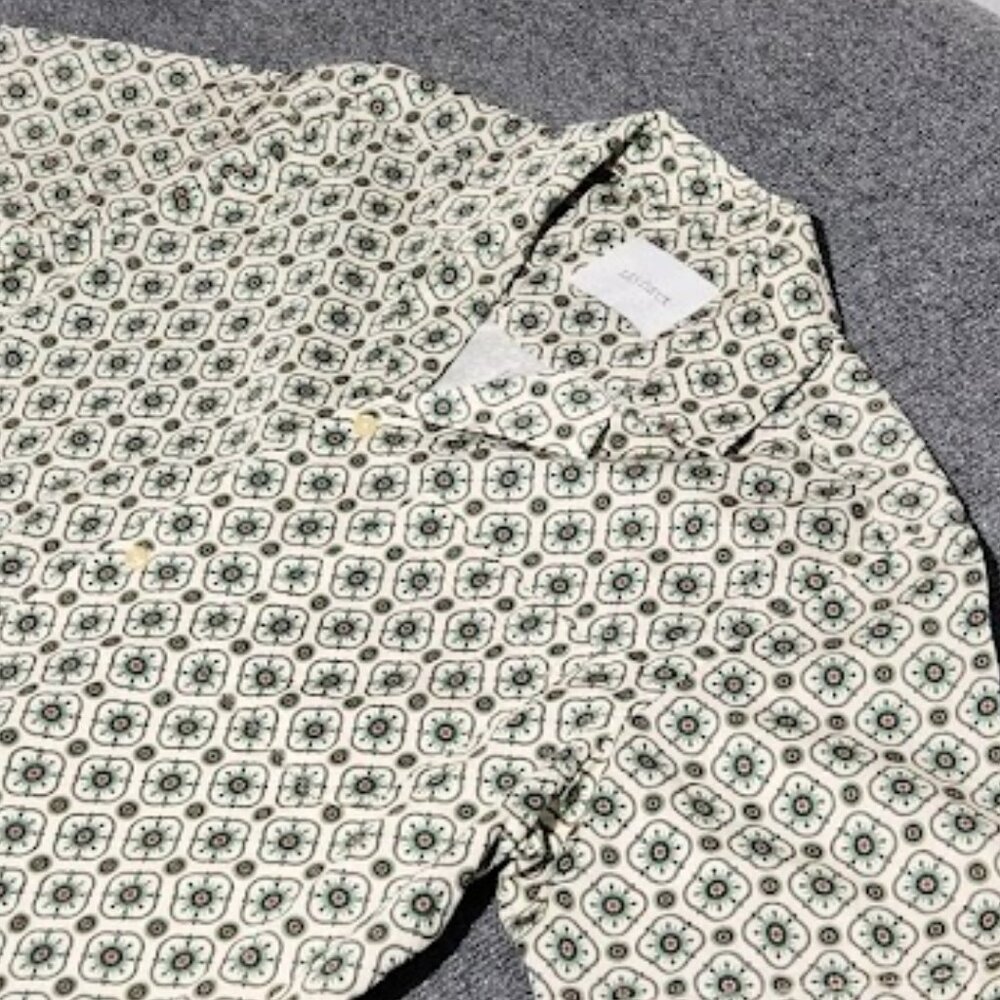 Les Deux Men's Short Sleeve Button-Down Shirt in size Large